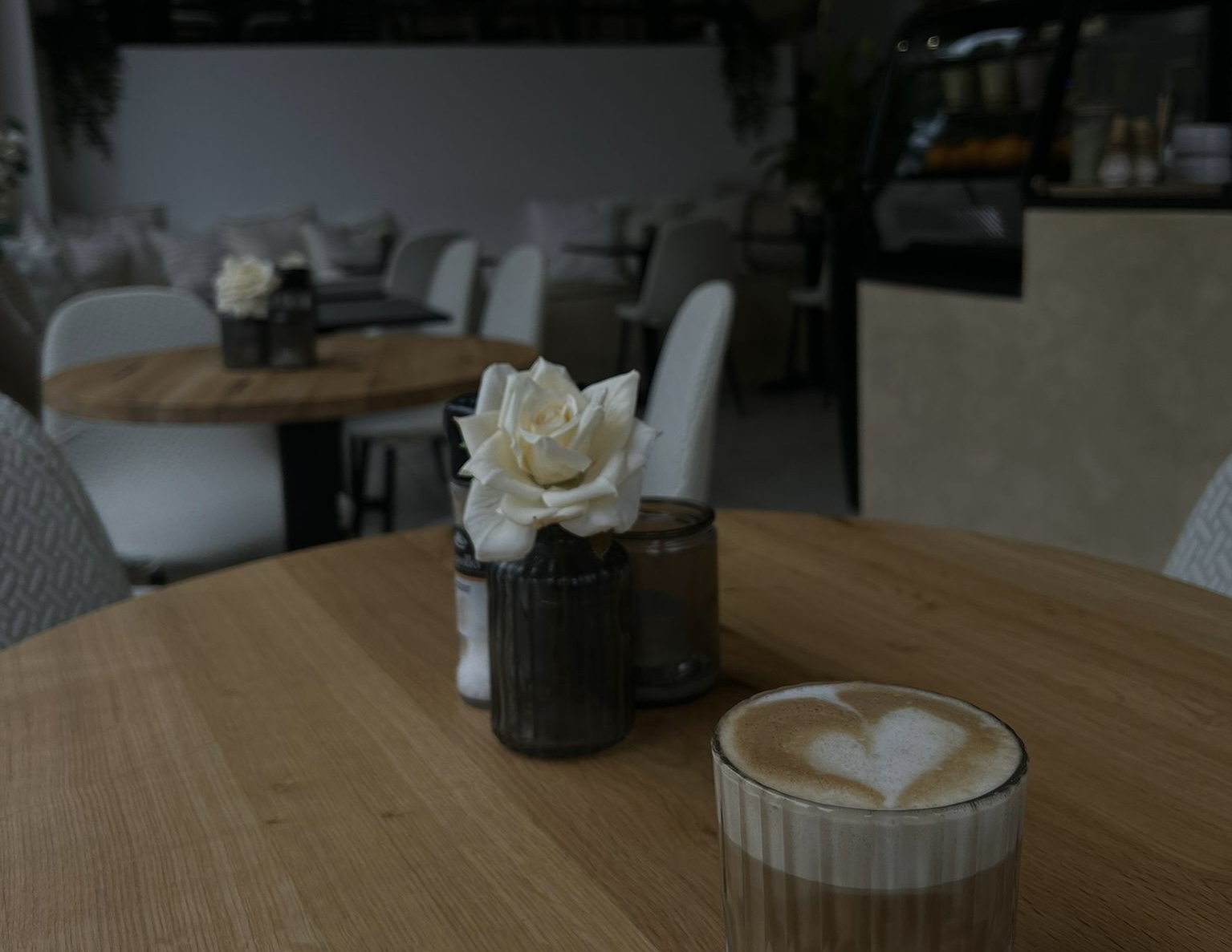 Interieur van Tia's Lunchroom